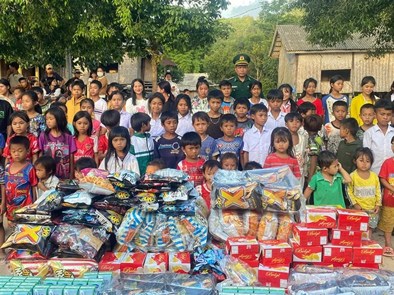 Hình ảnh cộng đồng và mạng lưới hỗ trợ cho gia đình và bạn bè bị ảnh hưởng bởi vấn đề cờ bạc